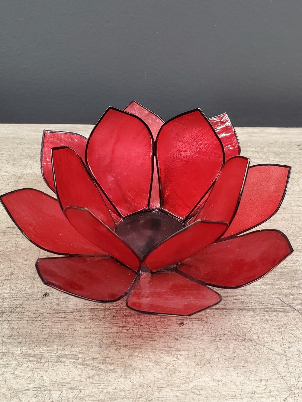 Red Capiz Shell Lotus tealight holder